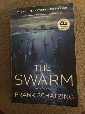 The Swarm by Frank Schätzing - Blue Novel Paperback